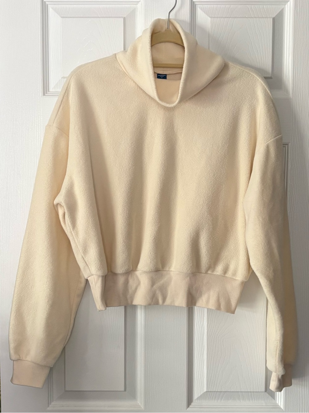 Old Navy Cream Funnel Neck Fleece Sweater, S